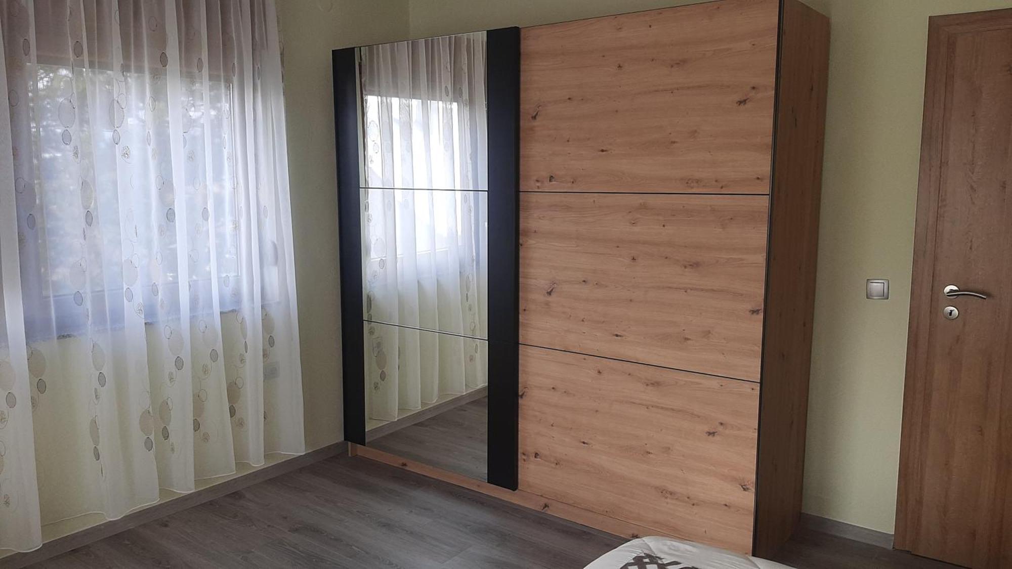 4m Apartament *