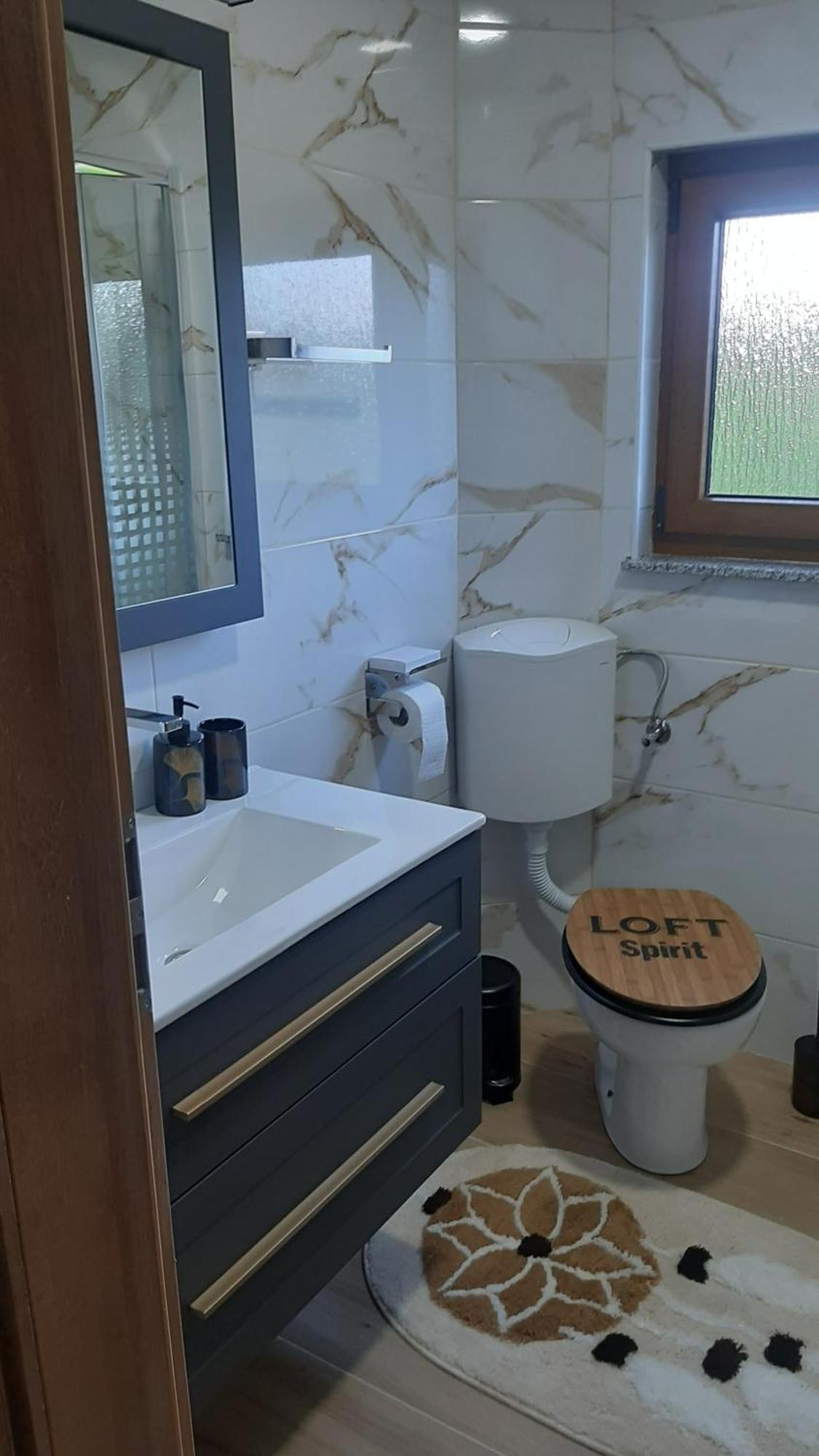 4m Apartament *